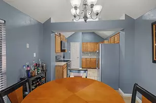 645 Cross Ridge Circle N, Fort Worth, TX 76120 - Photo 17