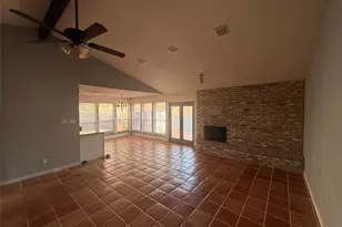 5604 Trail Crest Dr, Arlington, TX 76017 - Photo 5