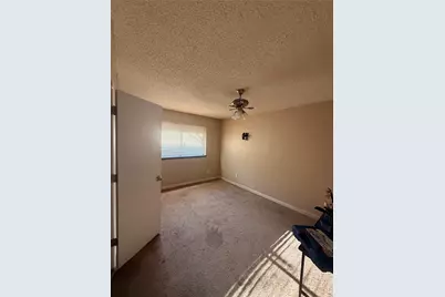 5604 Trail Crest Drive, Arlington, TX 76017 - Photo 9