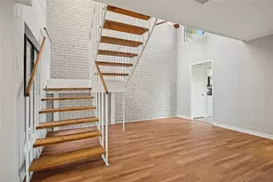 2212 Salem Dr, Carrollton, TX 75006 - Photo 9