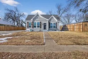 1709 Franklin Ave, Bonham, TX 75418 - Photo 1