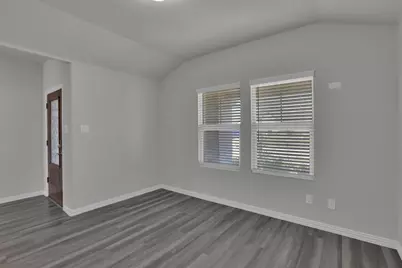 523 Deer Canyon Way, Princeton, TX 75407 - Photo 3