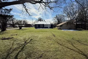 1801 W Bond St, Denison, TX 75020 - Photo 17