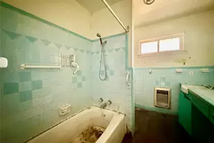 2300 SE 11th St, Mineral Wells, TX 76067 - Photo 13