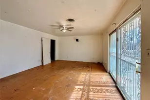 2300 SE 11th St, Mineral Wells, TX 76067 - Photo 15