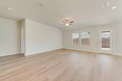 2127 Mustang Way, Seagoville, TX 75159 - Photo 5