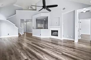 305 Creekside Dr, Anna, TX 75409 - Photo 3