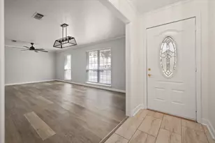 4013 Golden Oaks Dr, Haltom City, TX 76117 - Photo 19