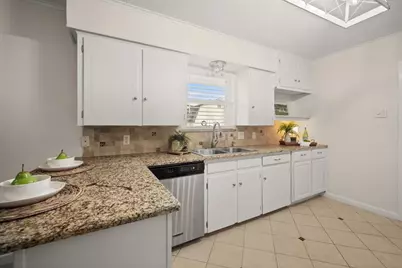 4013 Golden Oaks Drive, Haltom City, TX 76117 - Photo 23