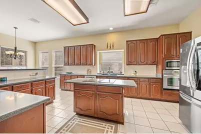 1804 Hill Ridge Drive, Flower Mound, TX 75028 - Photo 19