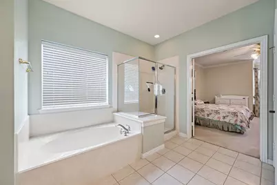 1804 Hill Ridge Drive, Flower Mound, TX 75028 - Photo 25