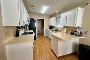 5920 Hilltop Dr, Watauga, TX 76148 - Photo 11