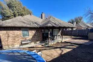 5920 Hilltop Dr, Watauga, TX 76148 - Photo 27