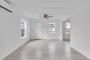 2001 Edmonia Ct, Fort Worth, TX 76105 - Photo 7