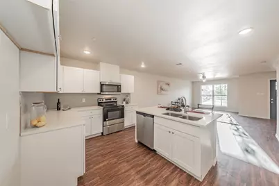 6215 Roby Drive, Arlington, TX 76001 - Photo 7