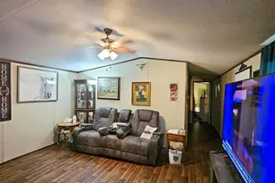 301 An County Rd 1370, Palestine, TX 75801 - Photo 3