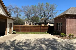 337 Lucille St, Irving, TX 75060 - Photo 13