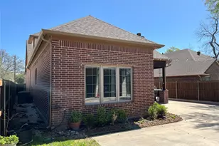 337 Lucille St, Irving, TX 75060 - Photo 31