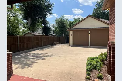337 Lucille Street, Irving, TX 75060 - Photo 19