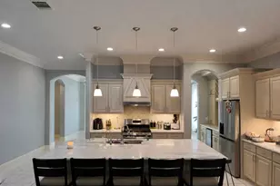 337 Lucille St, Irving, TX 75060 - Photo 3