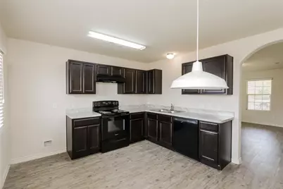 1708 Oriole Drive, Ennis, TX 75119 - Photo 3