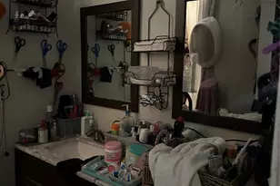 700 N Clinton Ave, Dallas, TX 75208 - Photo 9