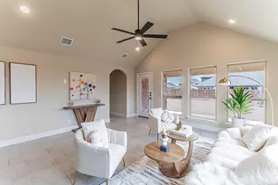 1240 Sylvia St, DeSoto, TX 75115 - Photo 5