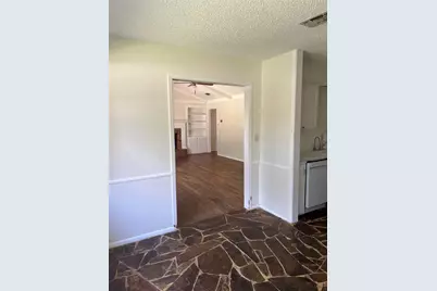 4215 Southcrest Drive, Arlington, TX 76013 - Photo 9