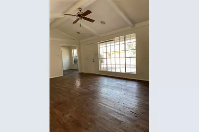 4215 Southcrest Drive, Arlington, TX 76013 - Photo 5