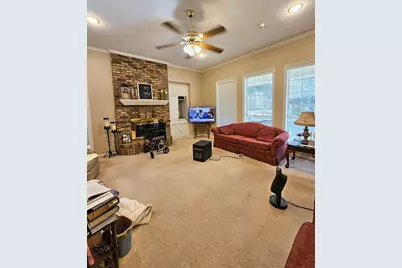 2001 Ventureview Street, Palestine, TX 75803 - Photo 5