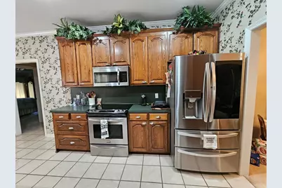 2001 Ventureview Street, Palestine, TX 75803 - Photo 7