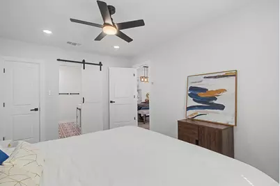 806 Laguna Drive, Garland, TX 75043 - Photo 17