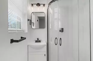 806 Laguna Dr, Garland, TX 75043 - Photo 25