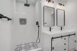 806 Laguna Dr, Garland, TX 75043 - Photo 21