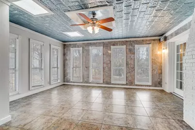 6421 Winifred Drive, Fort Worth, TX 76133 - Photo 9