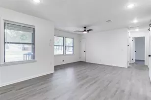 2314 Bluffton Dr, Dallas, TX 75228 - Photo 3