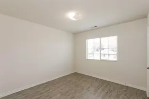 1606 Oriole Dr, Ennis, TX 75119 - Photo 9