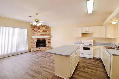 948 Applewood Drive, Cedar Hill, TX 75104 - Photo 5