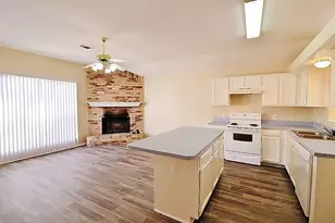 948 Applewood Dr, Cedar Hill, TX 75104 - Photo 5