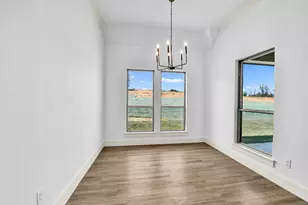 10016 Valley Oak Way, Springtown, TX 76082 - Photo 13