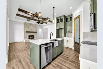 10016 Valley Oak Way, Springtown, TX 76082 - Photo 9