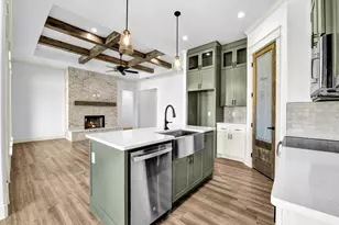 10016 Valley Oak Way, Springtown, TX 76082 - Photo 9