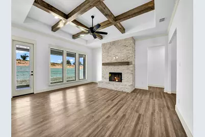 10016 Valley Oak Way, Springtown, TX 76082 - Photo 5