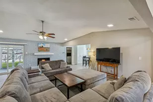 605 Meadow Heath Cir, Dallas, TX 75232 - Photo 5