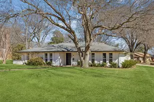 605 Meadow Heath Cir, Dallas, TX 75232 - Photo 1