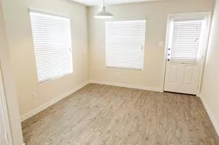 3106 Robin, Ennis, TX 75119 - Photo 9