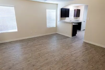 3106 Robin, Ennis, TX 75119 - Photo 7