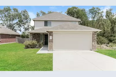 3106 Robin, Ennis, TX 75119 - Photo 1