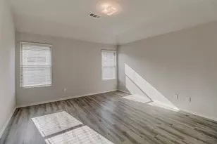 1601 Oriole Dr, Ennis, TX 75119 - Photo 13