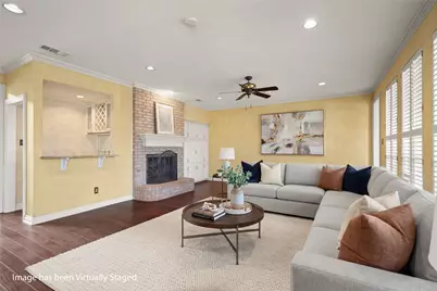 5000 Bridgewater Drive, Arlington, TX 76017 - Photo 9